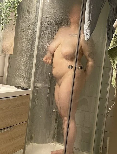Exposing my wife’s chubby body and big tits. Dm open image 4