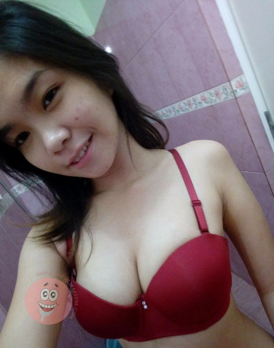 Asian Teen Dani Sinocruz image 14