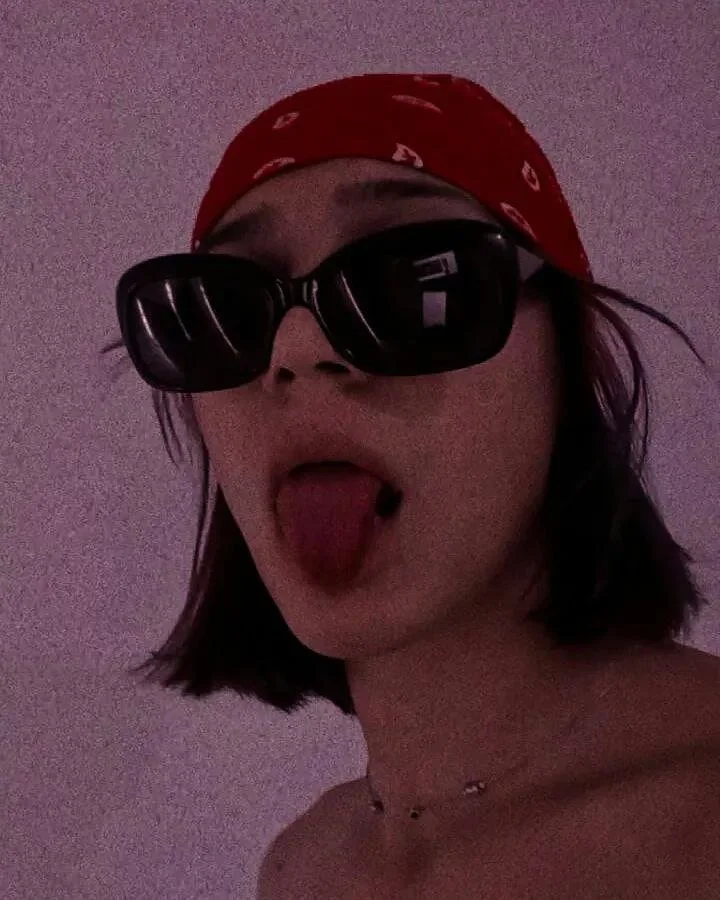 novinha teve peitinhos vazados caiu na net videos novos erome videos brasil videos vazados main image