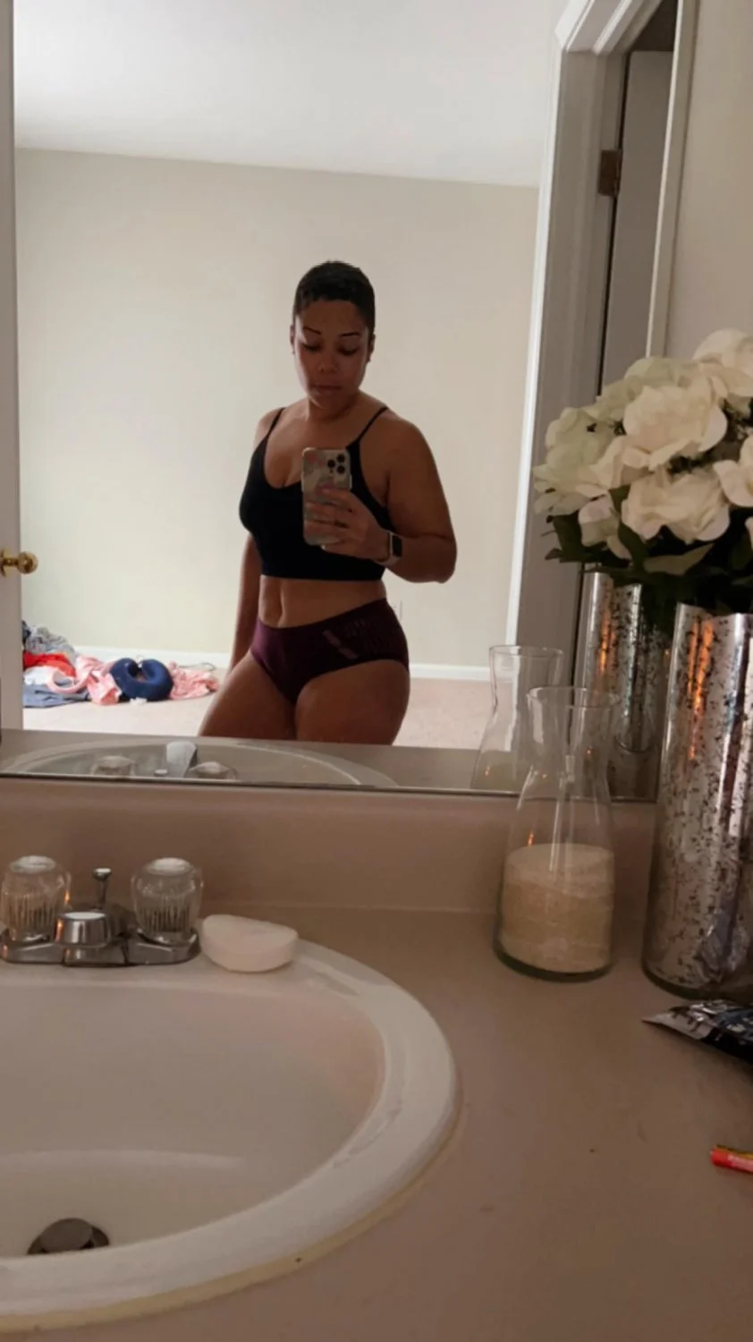 Sexy milf! She's a baddie image 9
