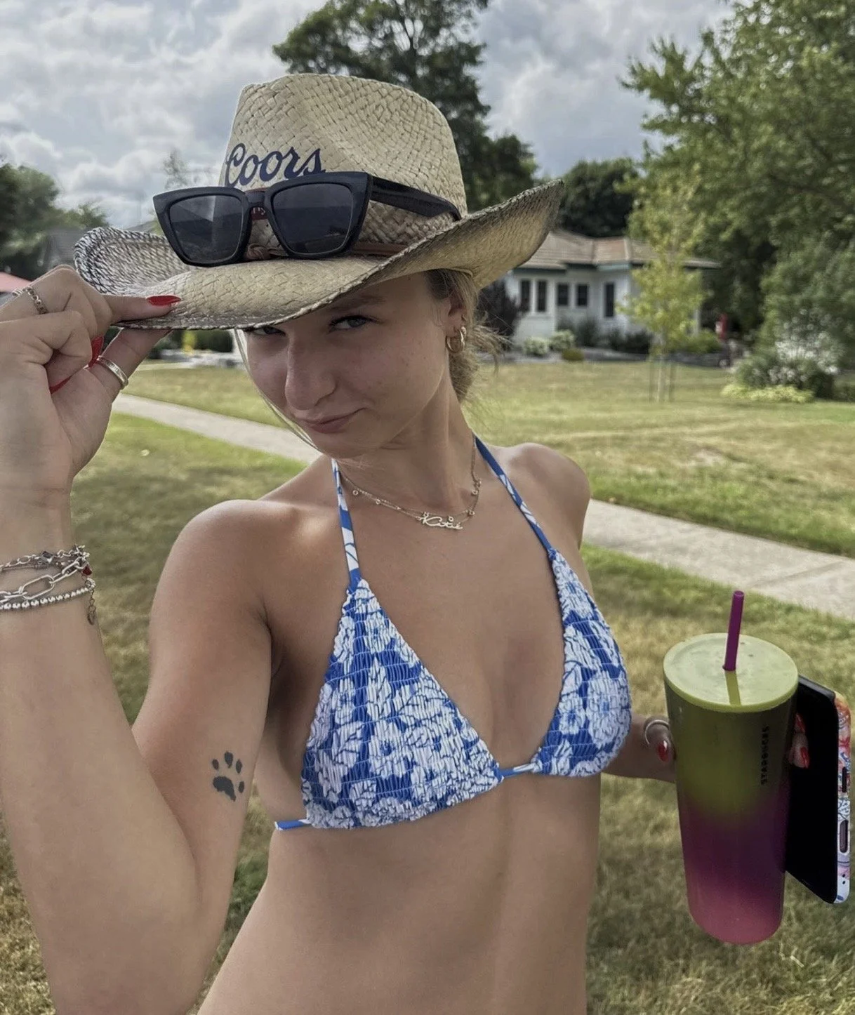 Katie IRL Guelph Ontario Uni Blonde Beauty Teen Slut and Cutie image 13