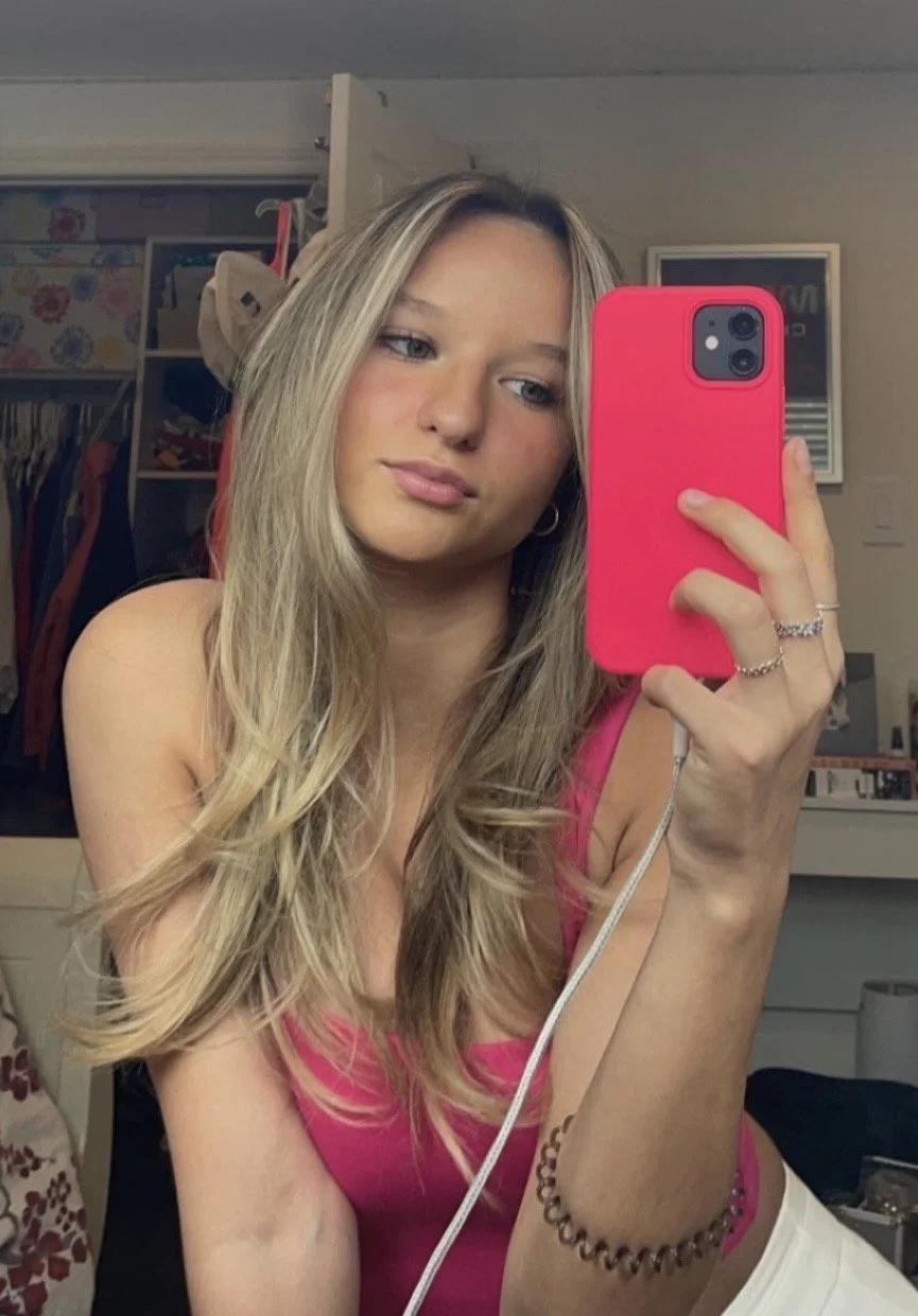 Katie IRL Guelph Ontario Uni Blonde Beauty Teen Slut and Cutie image 3