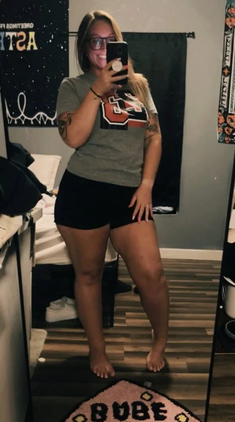 Tatted Pawg milf has a beautiful cumface image 12