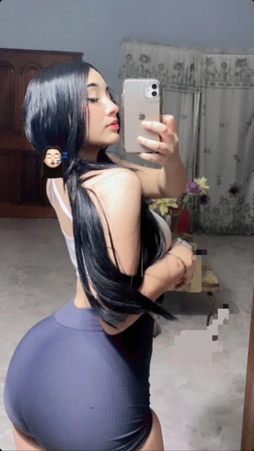 curvy latina image 12