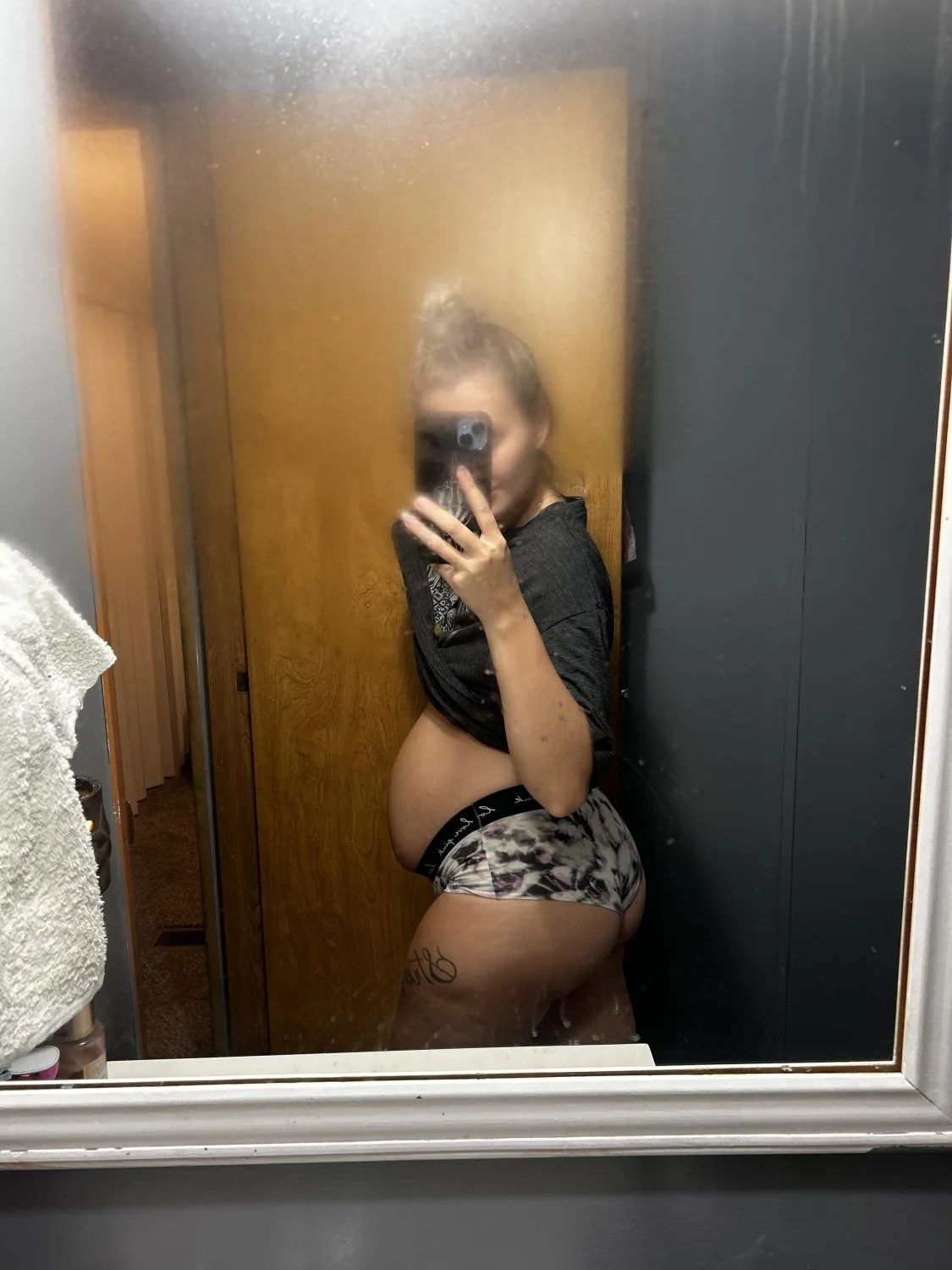 Ohio pregnant blonde image 25