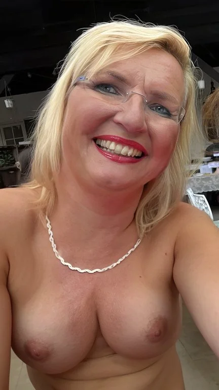 Cleavage POV slut image 40