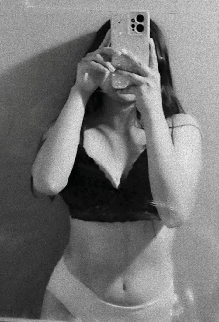 Paola is a South of the Border Slut image 28