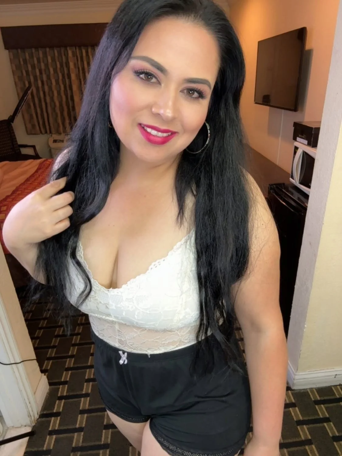 Anais Ojeda image 14