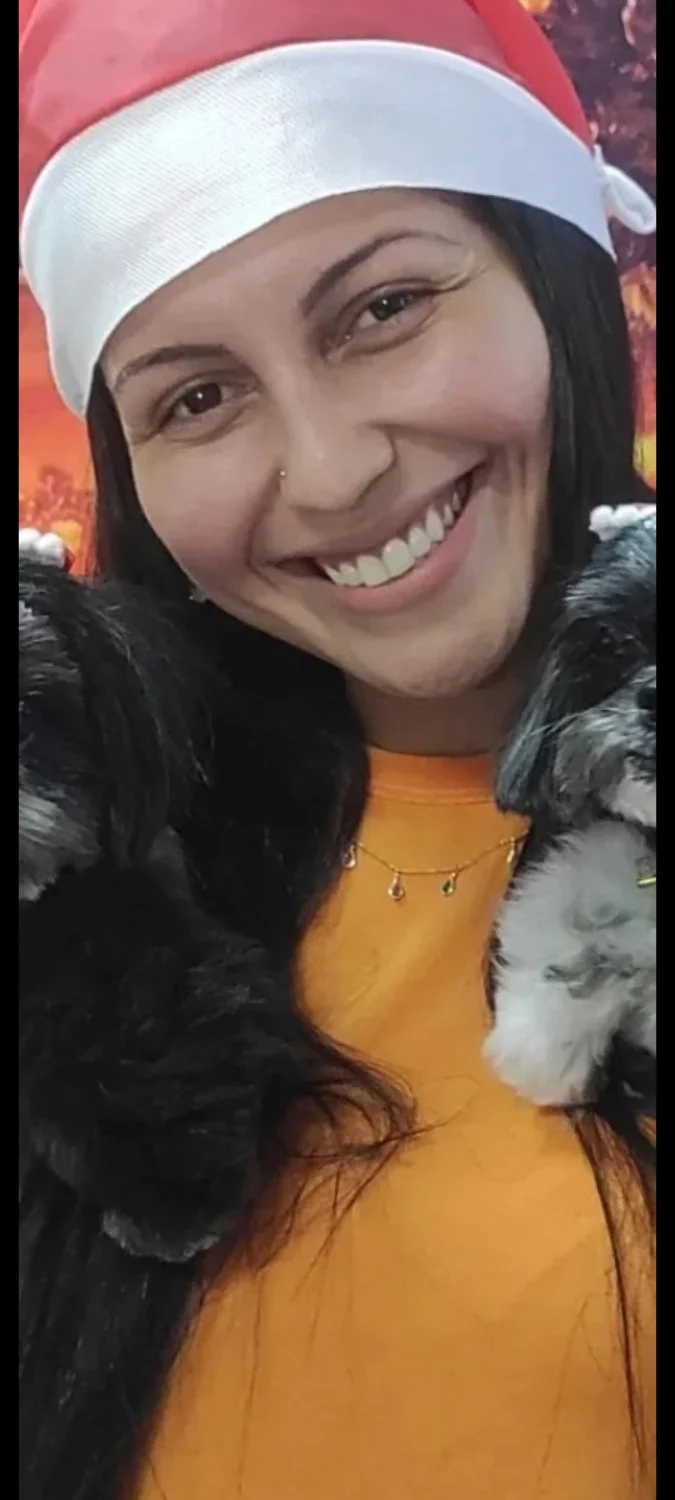 Letícia , rabuda gostosa flagrada no banheiro ! image 4
