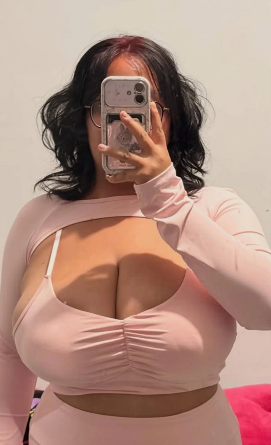 Abigail Honey image 3