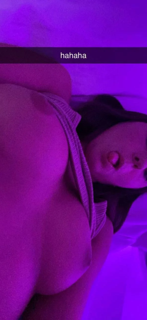Exposing Nikki M. image 10