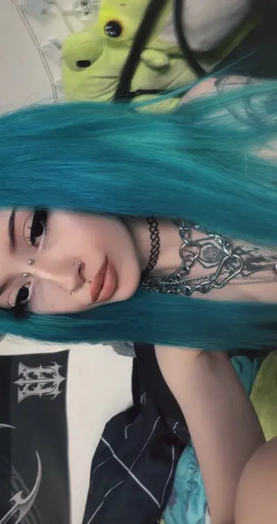 I heard you like dark, vampiric girls. Would you let me devour you cover image