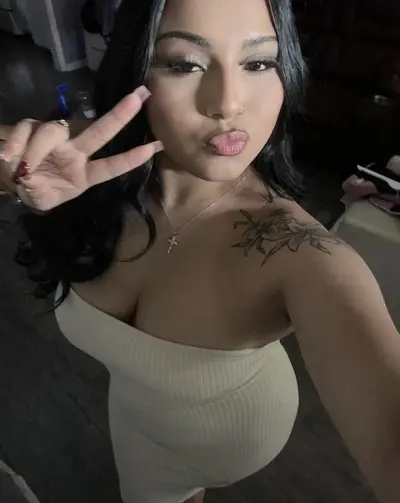 fine ass latina leaked hmu on tele pinkgoldfishh to trade or submit cover image