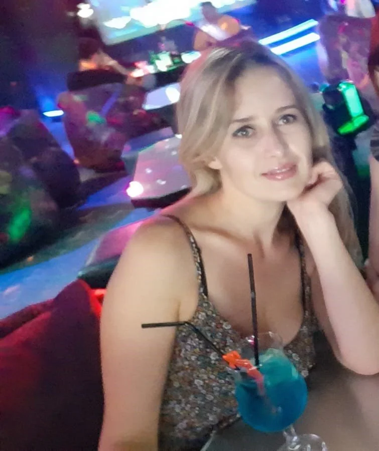 Mariana the slut image 2