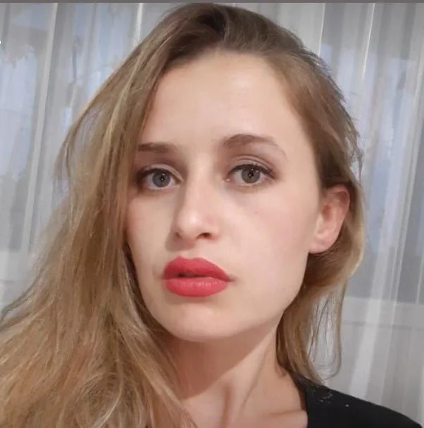 Mariana the slut image 6