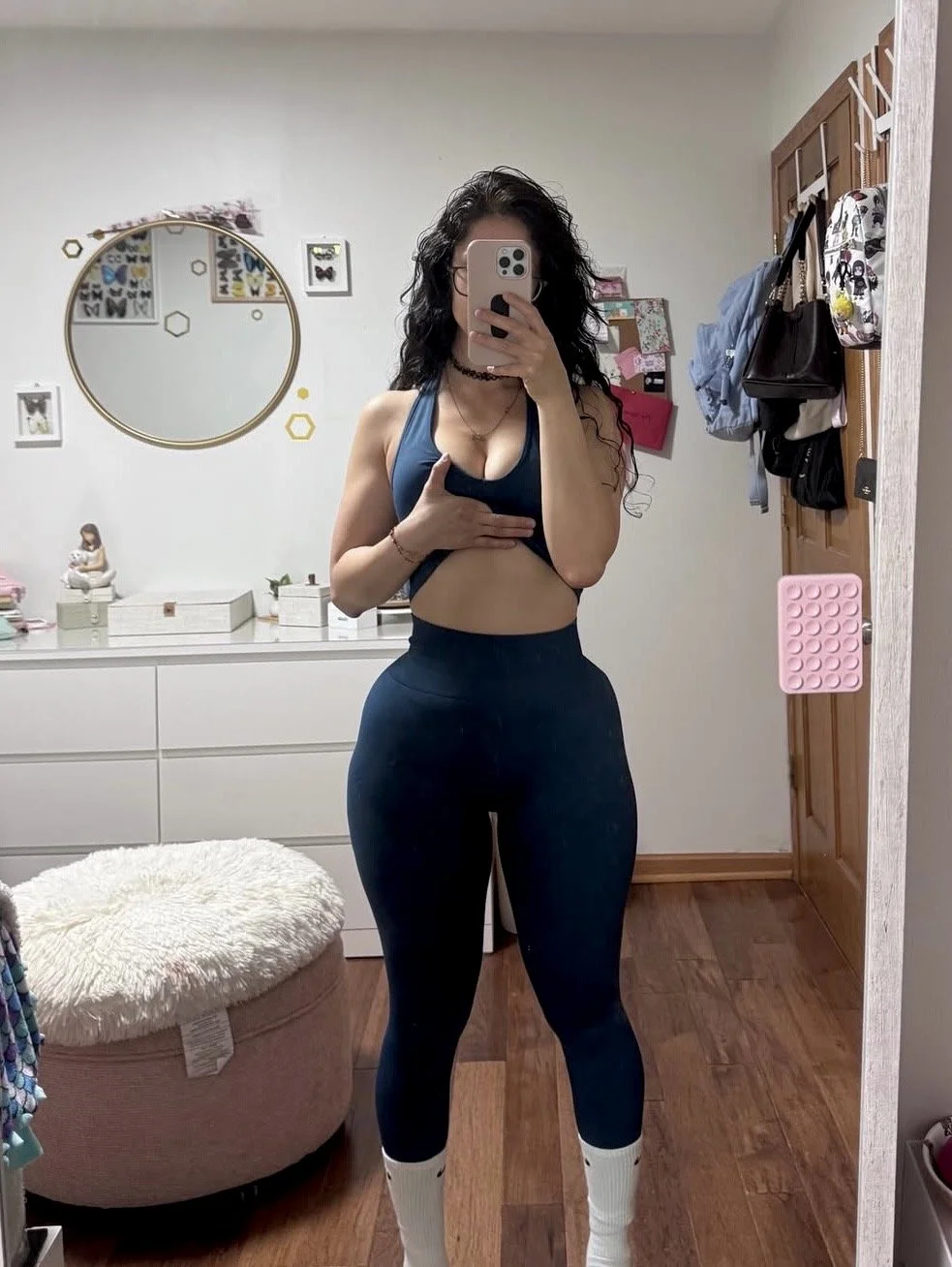 Chi weeb thicc just like mom image 3