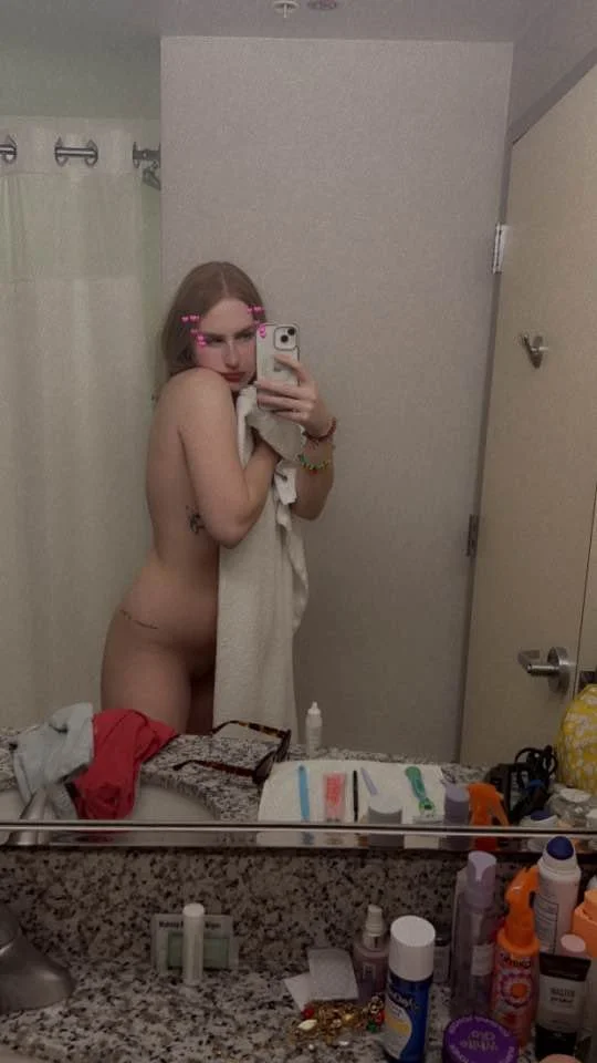 Dumb kik whore wants exposed image 7
