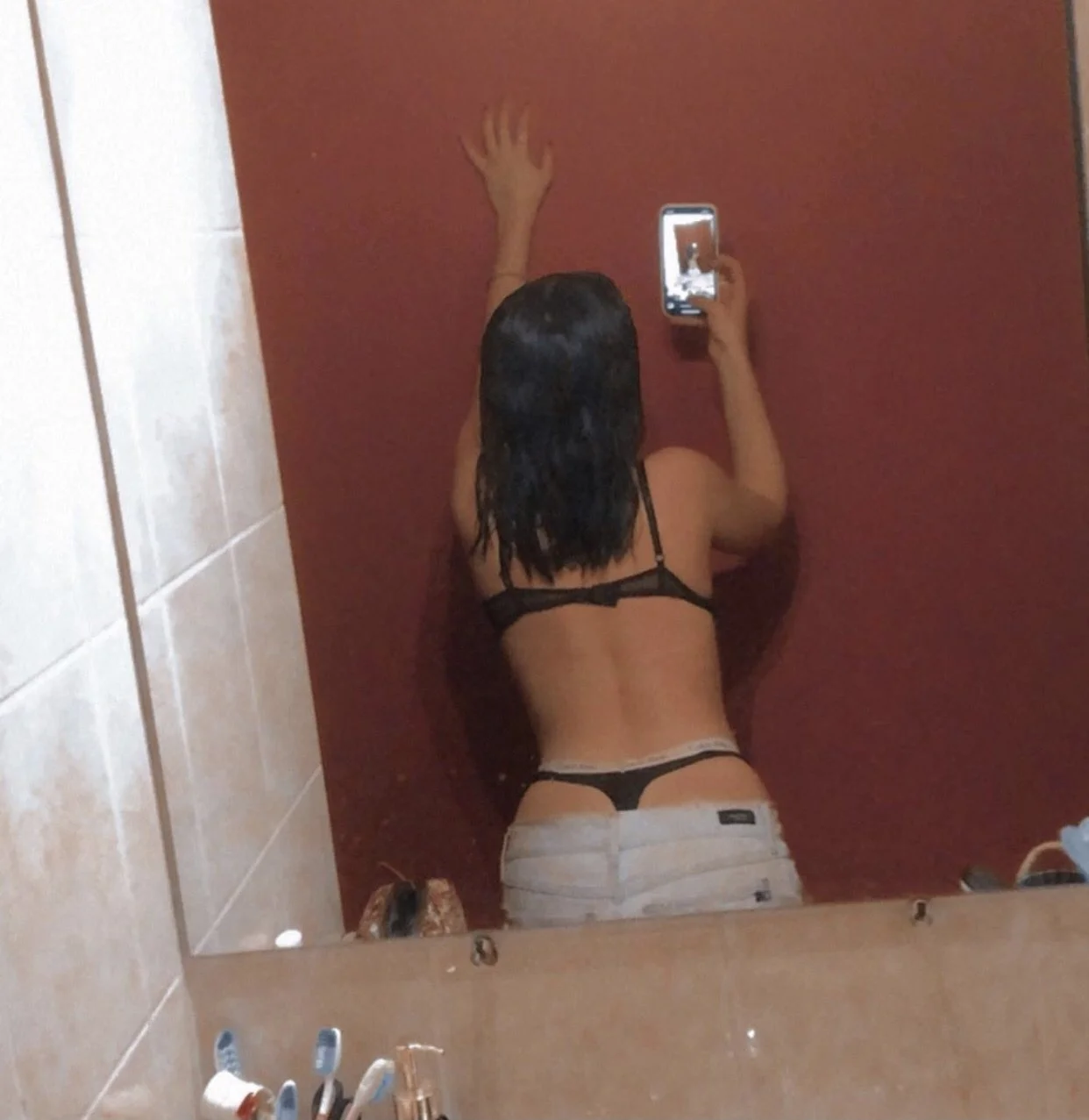 Nudes y mejores amigos image 31