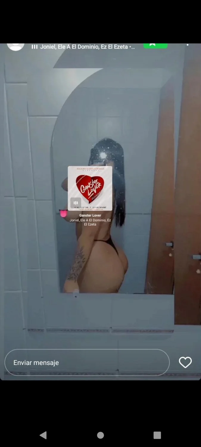 Nudes y mejores amigos image 34