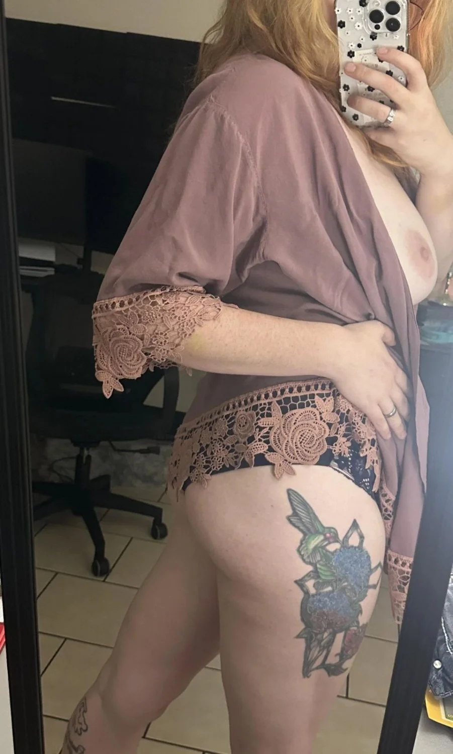 Natural Tit Slut Tayler image 2