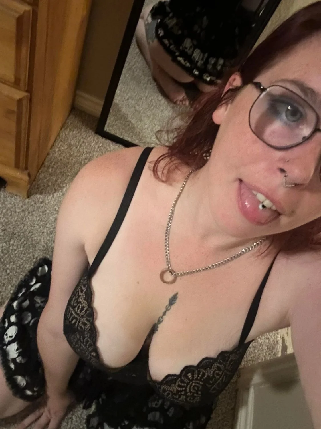 Natural Tit Slut Tayler image 9