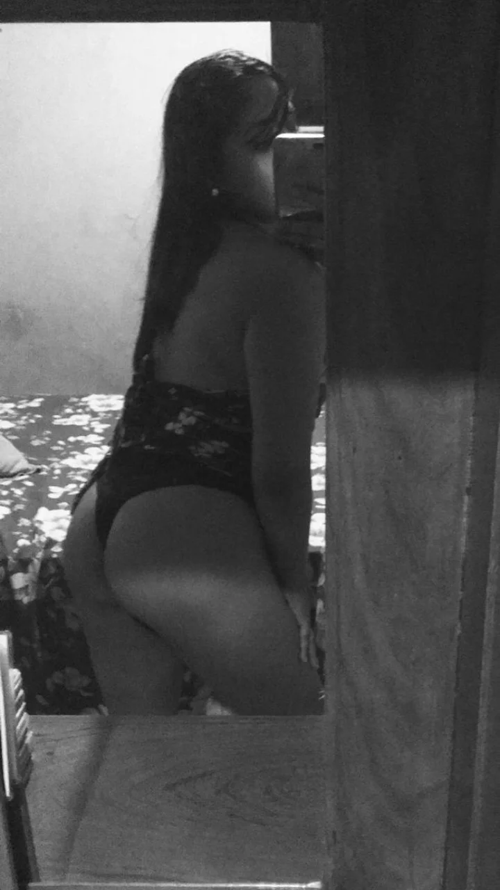 Morena bucetuda image 7