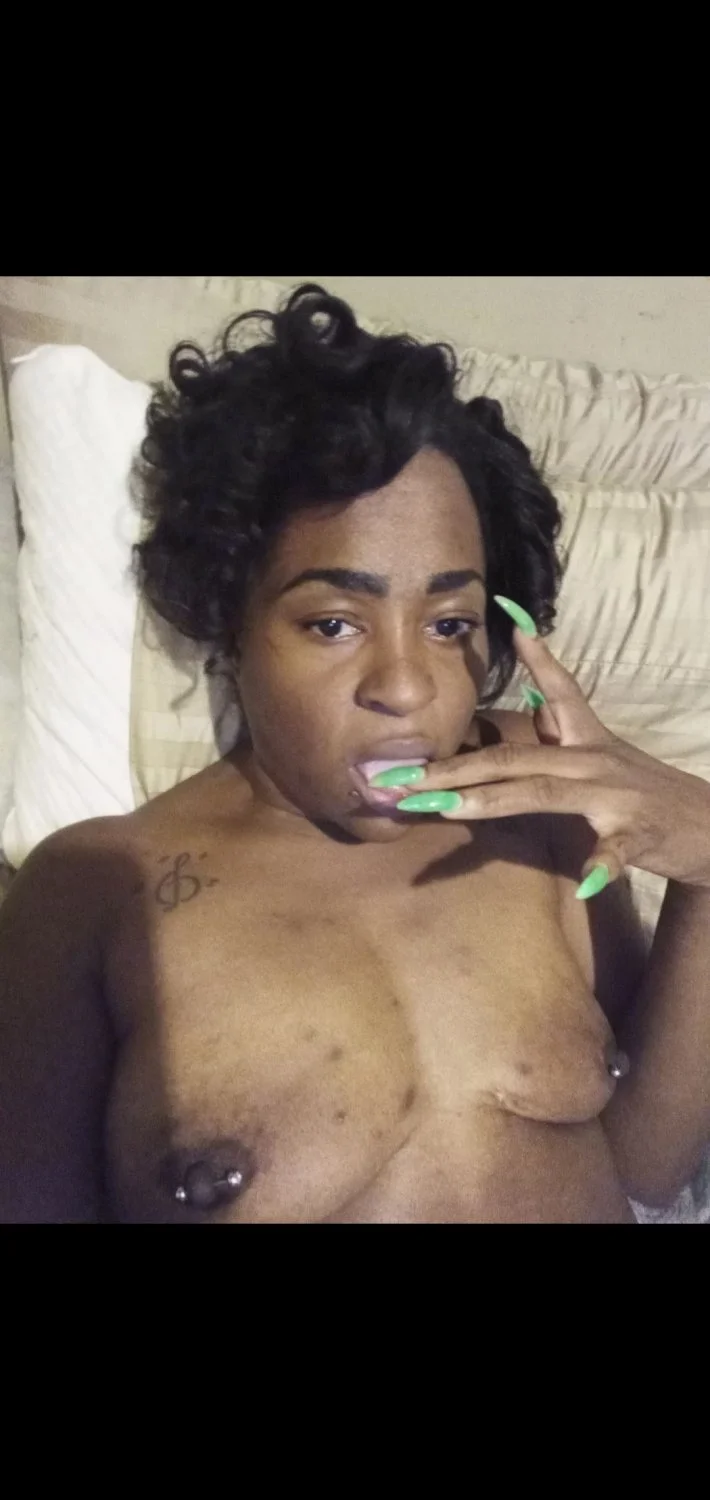 Big clit Ebony Ashley Broadus pt.2 image 21
