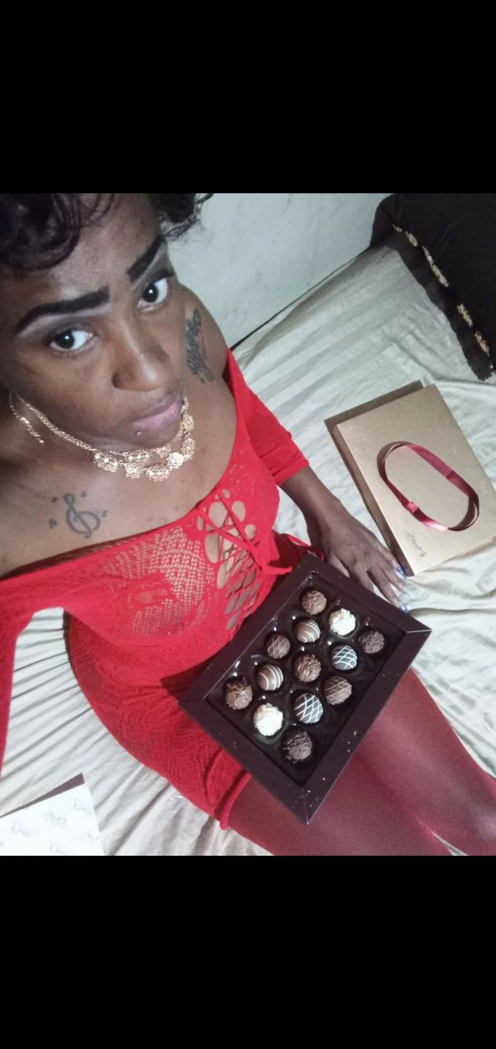 Big clit Ebony Ashley Broadus pt.2 image 3