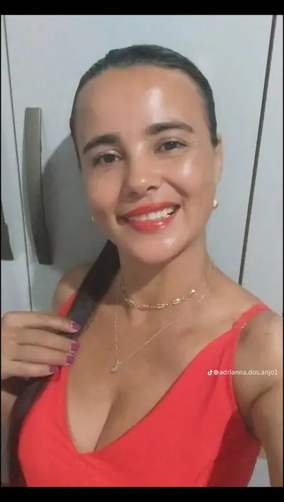 q peitudinha gostosa hum..😋q delícia🤤✊💦 cover image