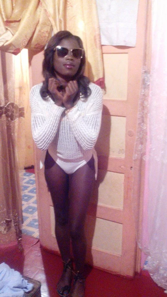 Slim chick saggy tits webfind image 45