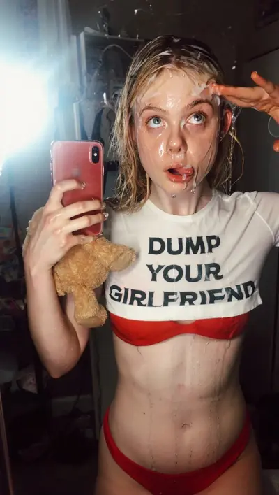 CUM SELFIES 2 - AI GENERATED - Scarlett Johanson, Zendaya, Emma Stone, Elle Fanning, Emma Watson cover image