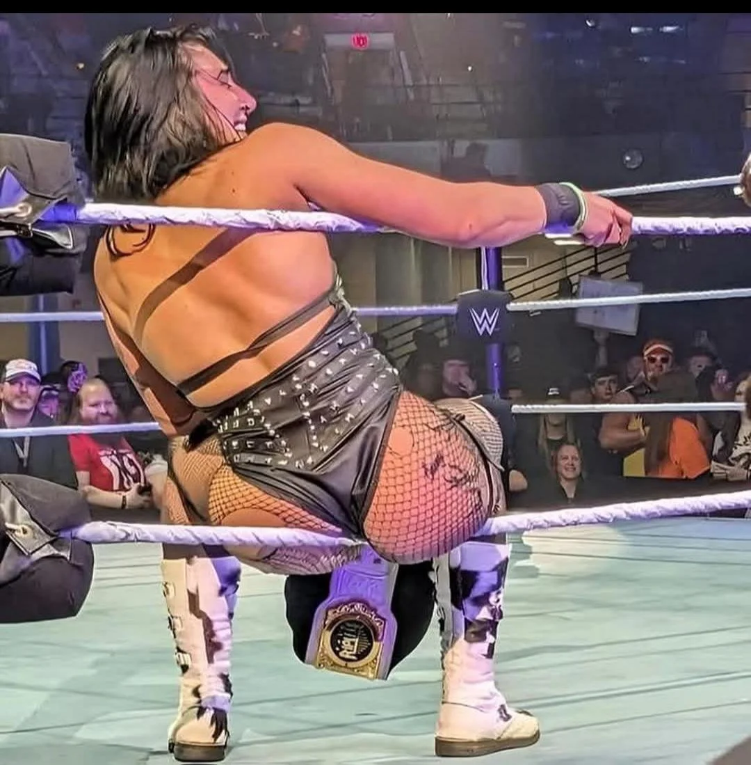Wrestle girls (will keep adding) image 18