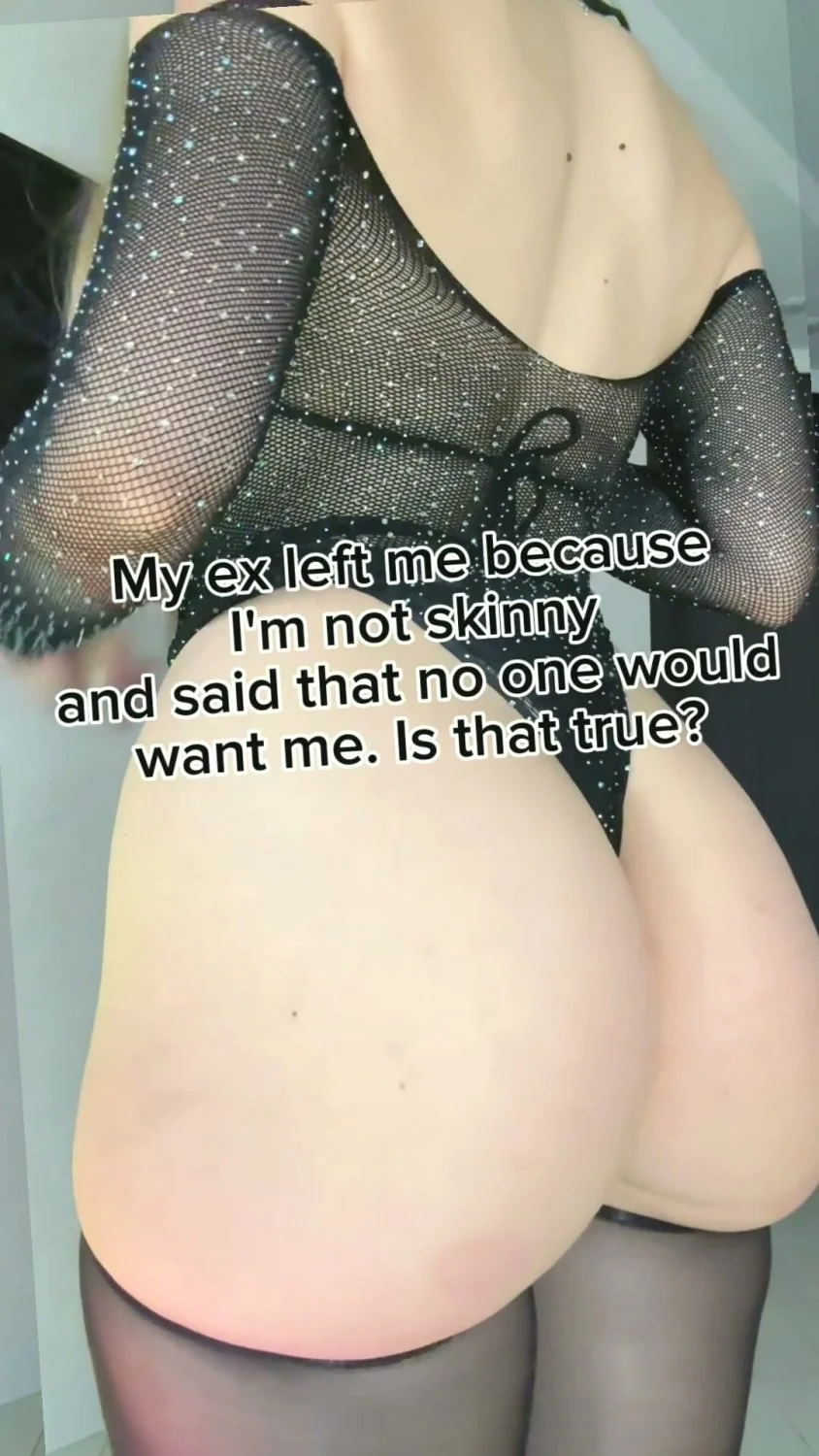 🔞 Wild petite sexy body nude grinding wet 💦🍑 Exclusive OF image 3