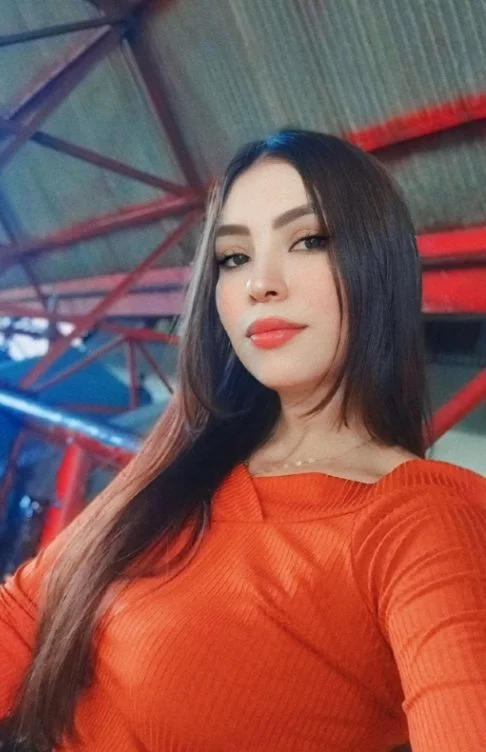 May Barb loiraça gostosa do tiktok image 1