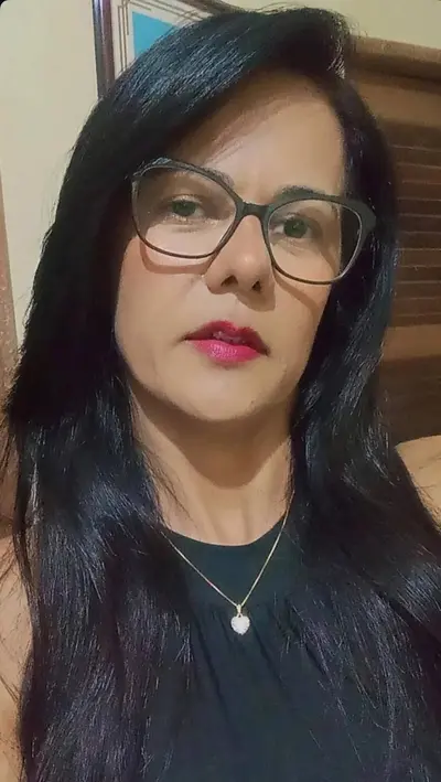 Coroa milf gostosa ( amigo. mandou) cover image