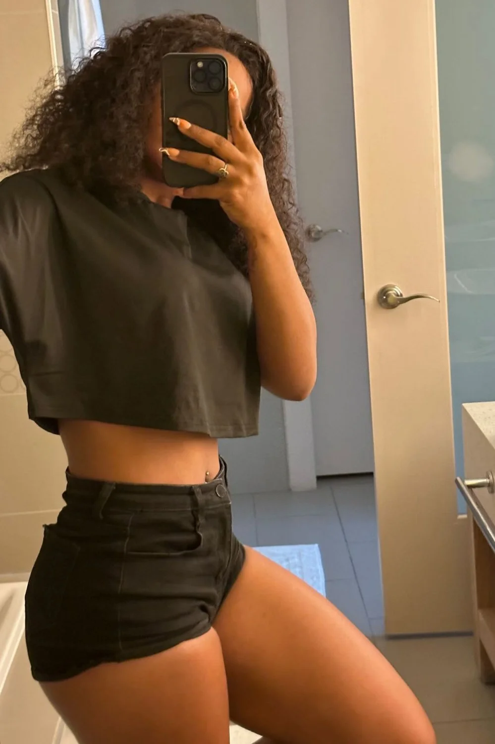 Ebony princess image 17