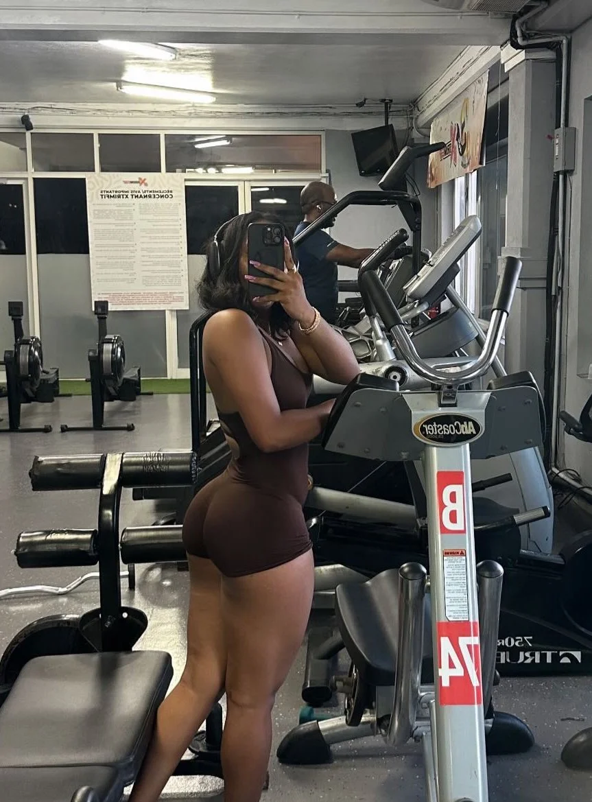 Ebony princess image 9