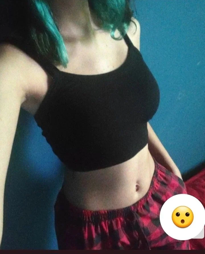 cute emo slut has a killer body image 14