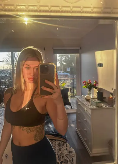 I'm a blonde slut ready to give pleasure cover image
