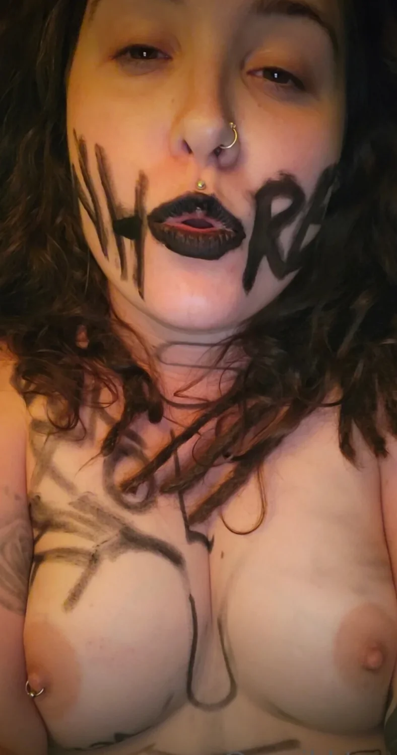 Chatroom slut image 5