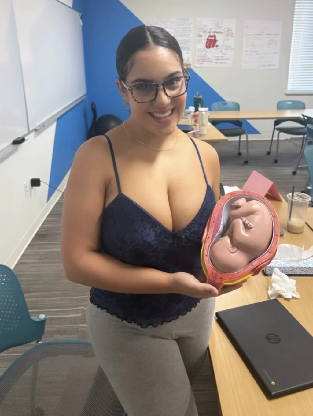 Pawg Latina image 13