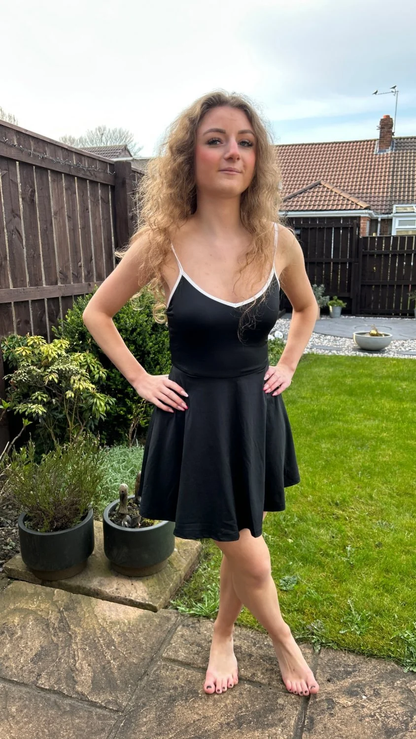British Abbie Barefoot. image 31