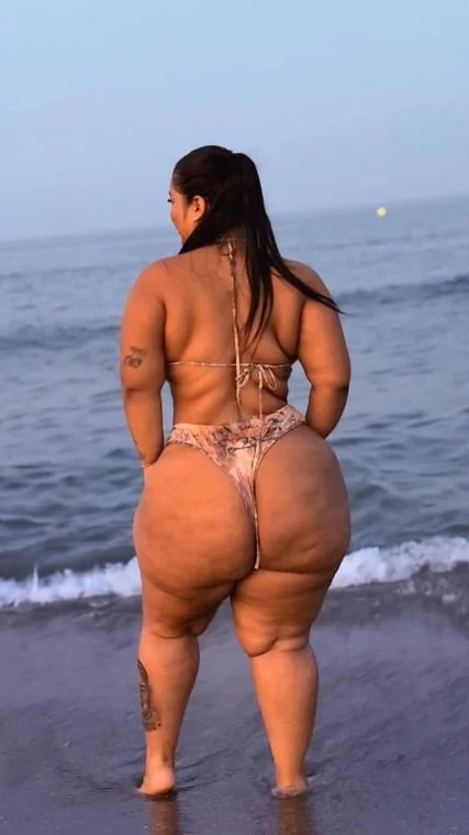 Lopez > Thick Beauty image 17