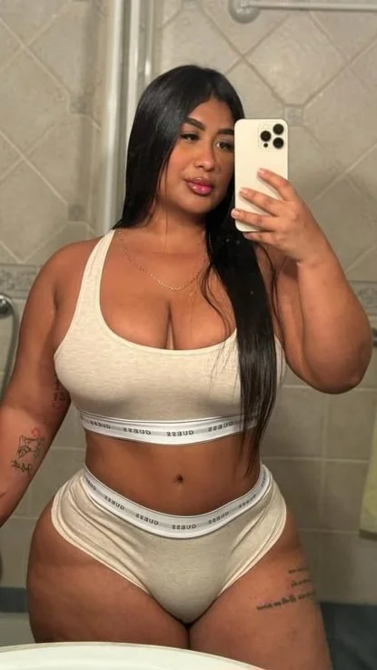 Lopez > Thick Beauty image 44