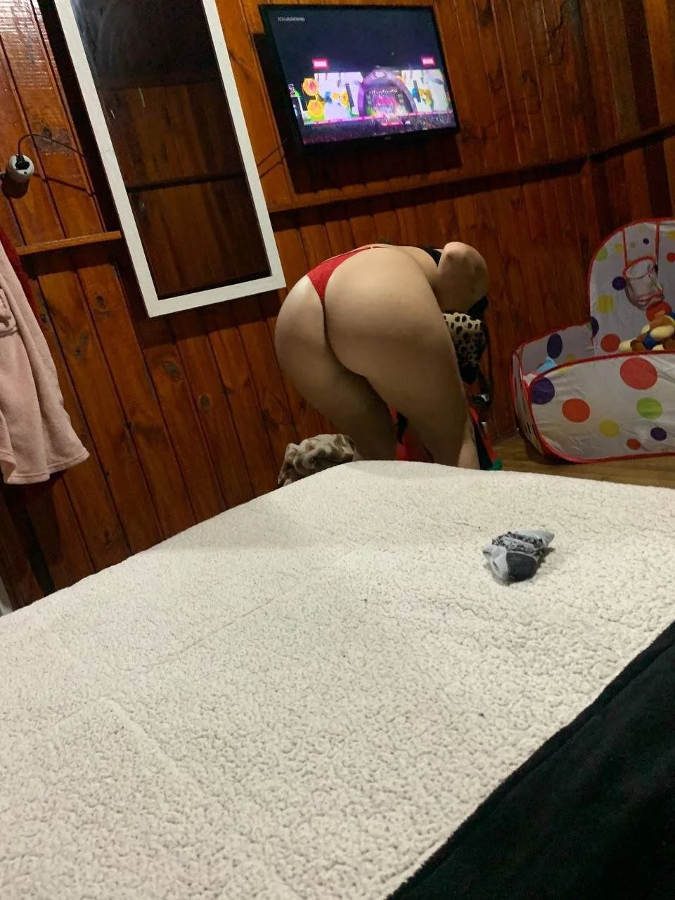 RABUDINHA VAZADA - morena da buceta gordinha image 3