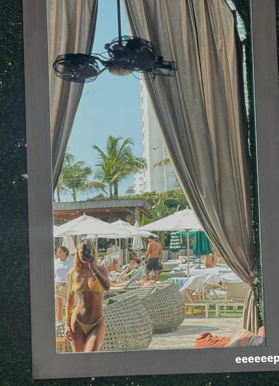 Maddie S aka M00bie - Barstool slut (Marist) image 27
