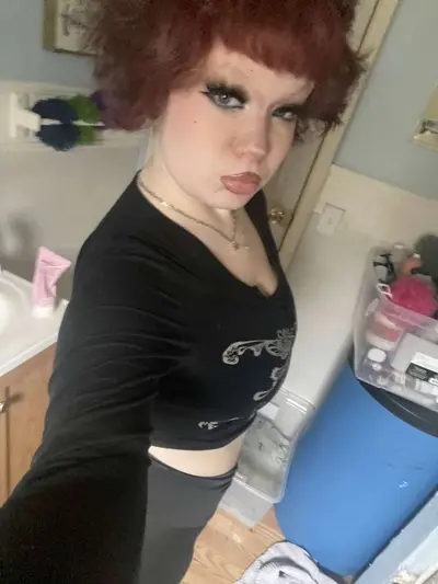 Amateur chubby girlfriend submitted cover image