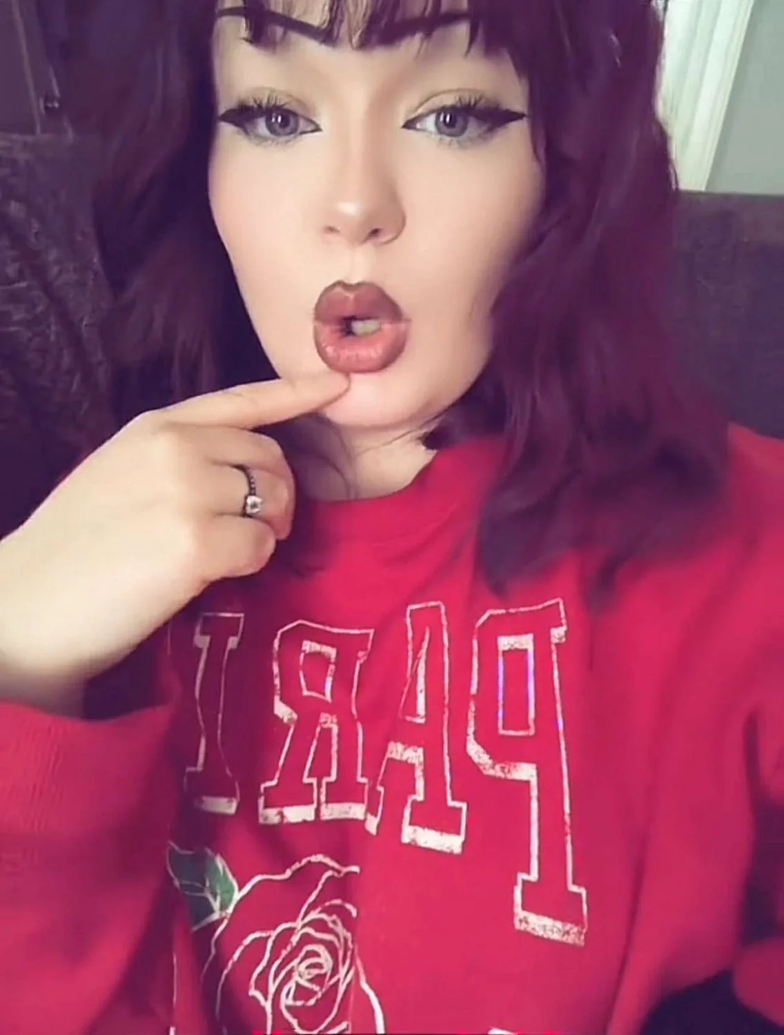 Amateur chubby girlfriend submitted image 5