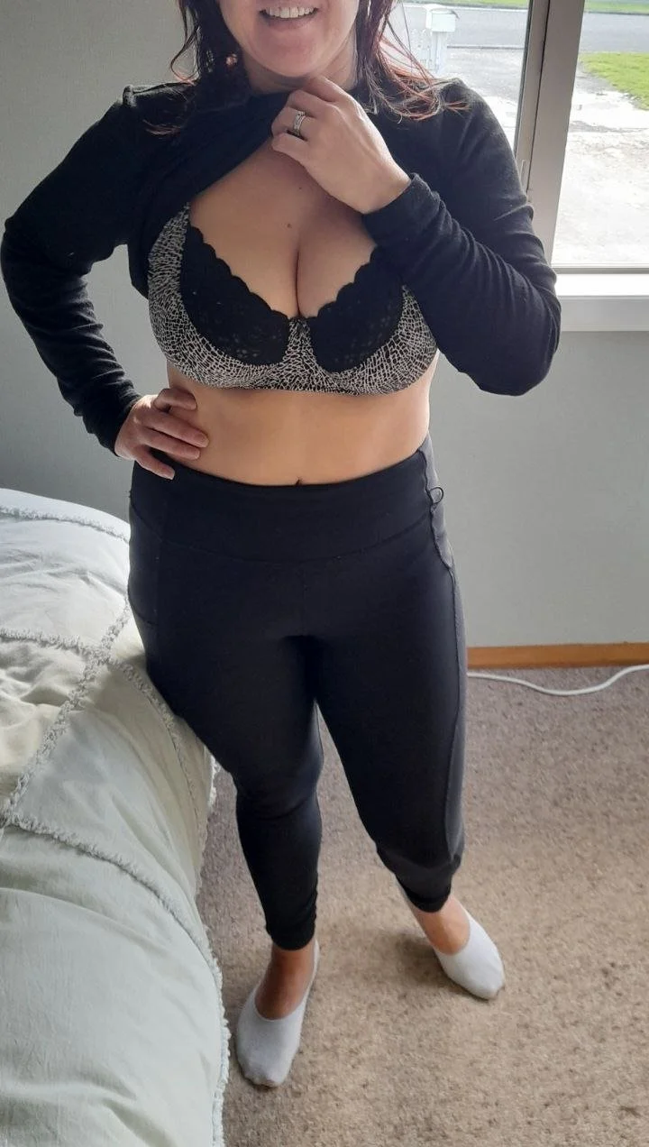 Cuck’s wife hates her HUGE tits image 2