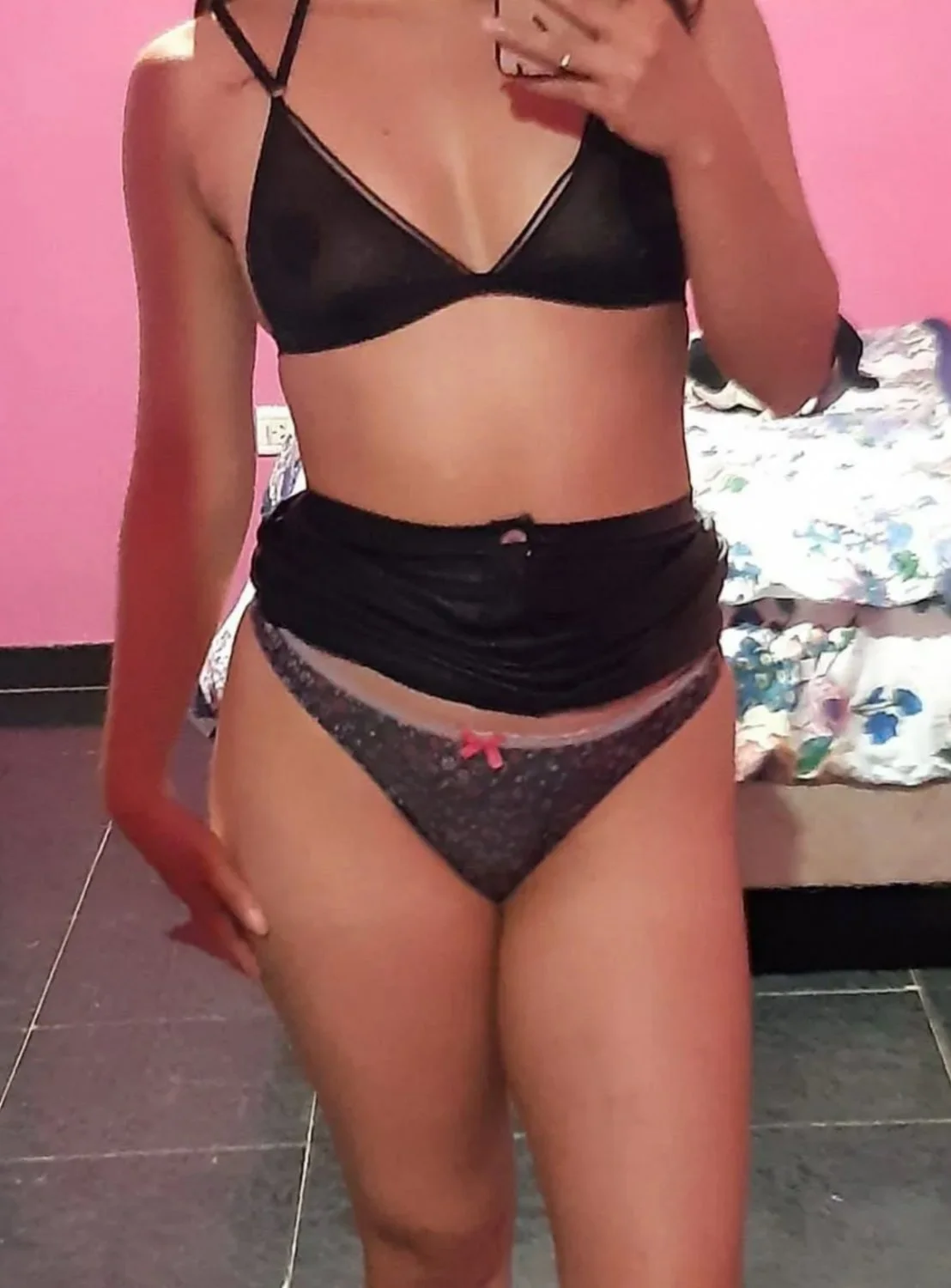 Latina image 3